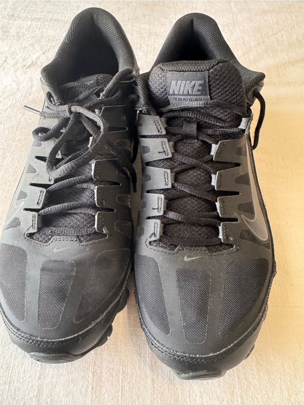 Nike Men's All-Black Nike Reax